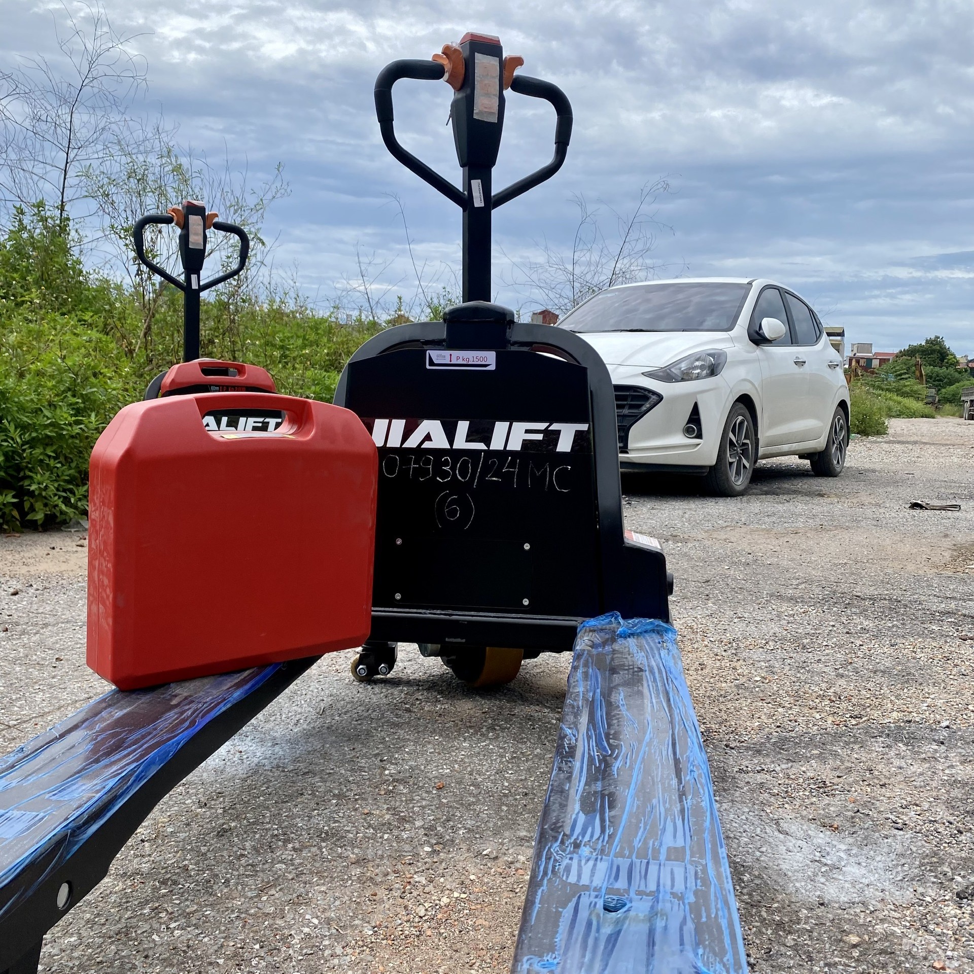 Xe nâng tay điện SL20L3 tải trọng 2 Tấn - Ảnh 3