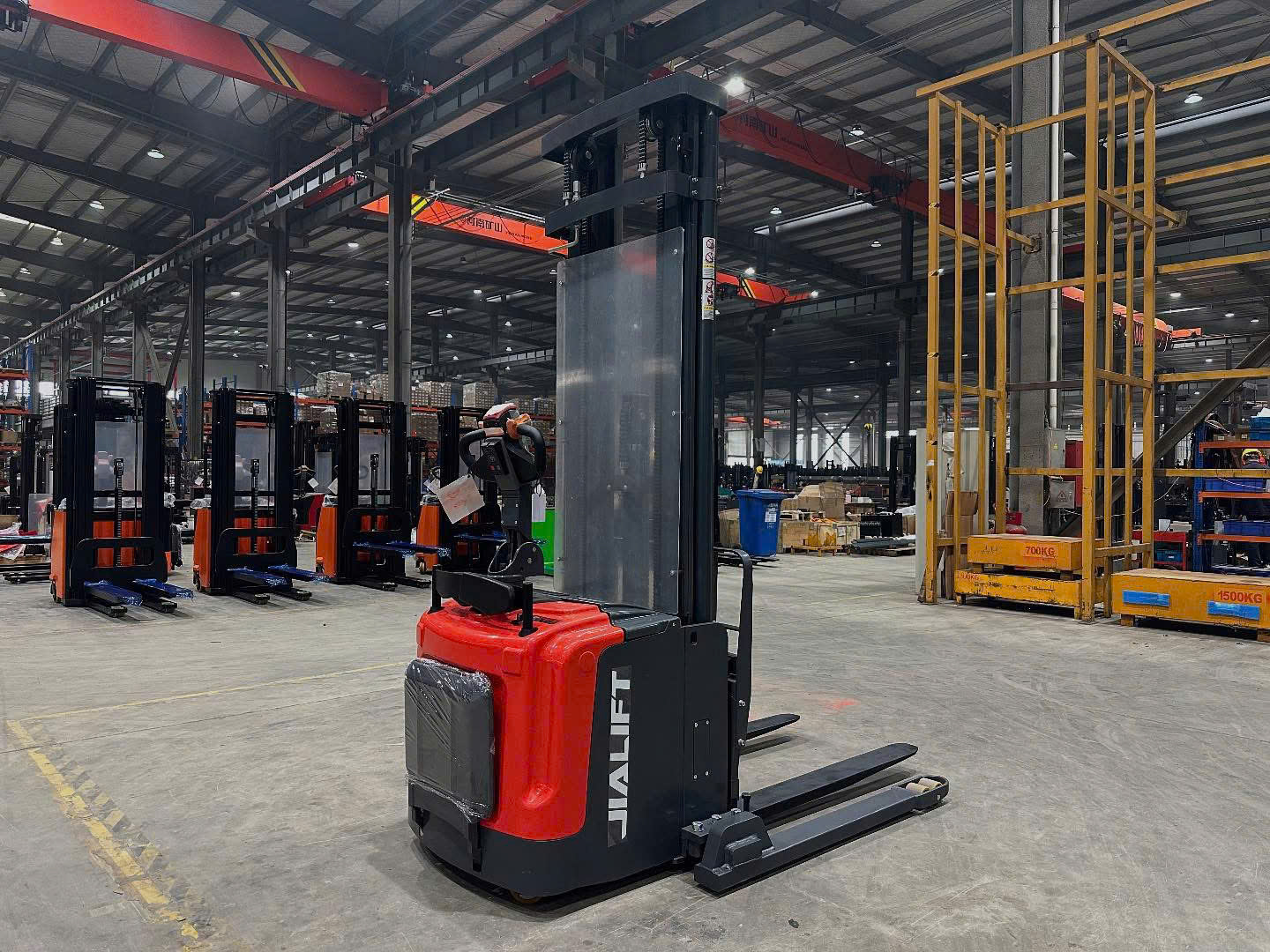 Xe nâng Stacker chân rộng 2 tấn CL2030GAY - Ảnh 3