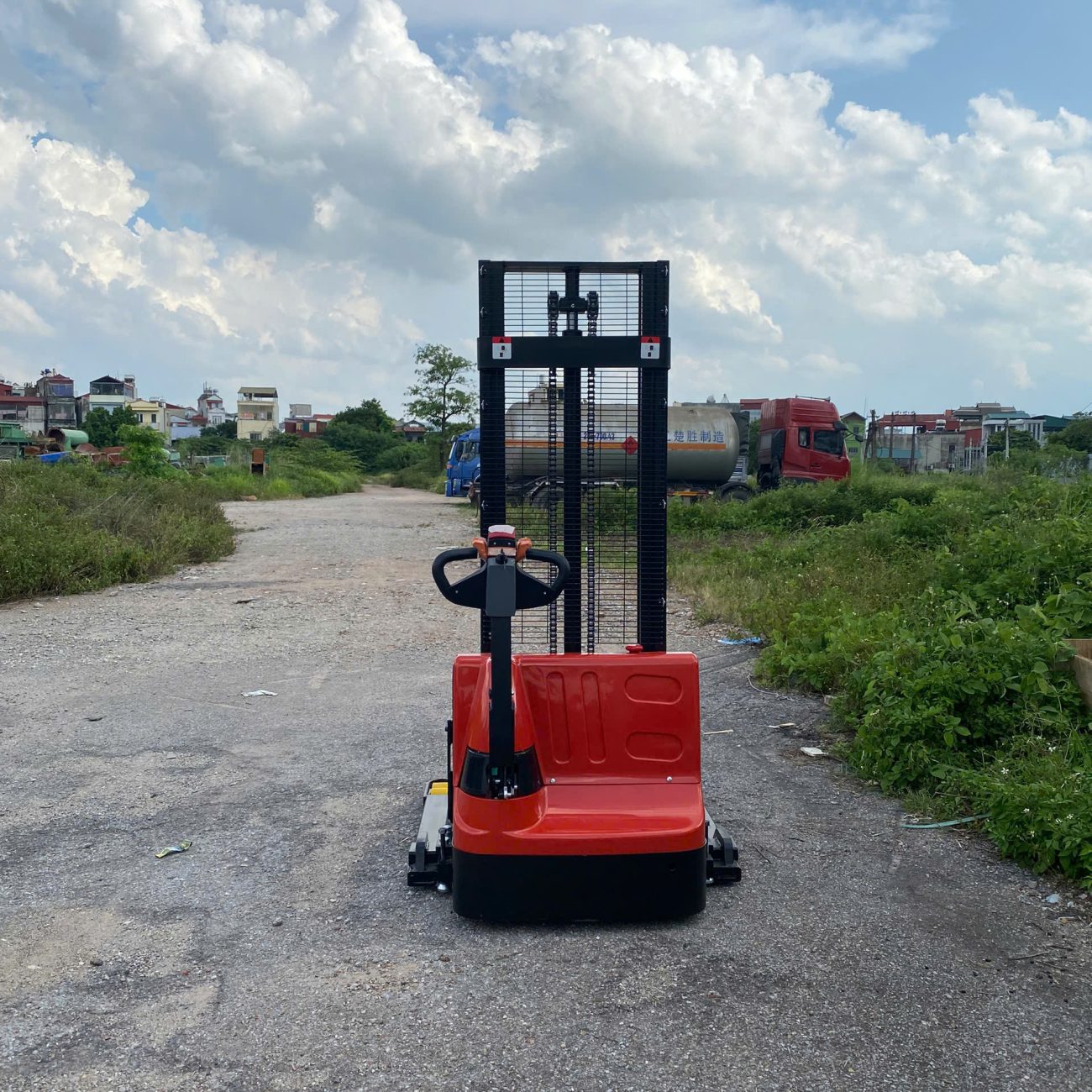 Alternative view of Xe nâng điện chân rộng 1,6 Tấn CL1630GEY